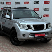 Nissan Pathfinder — миниатюра 3