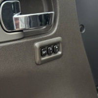 Nissan Pathfinder — миниатюра 11
