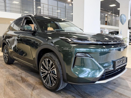 Geely EX5 Гибрид