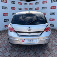 Opel Astra — миниатюра 7