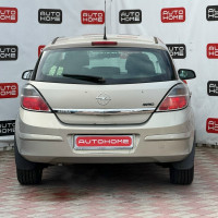 Opel Astra — миниатюра 5