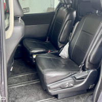 Toyota Voxy — миниатюра 11