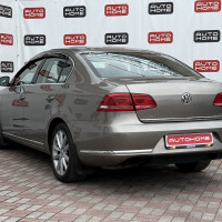 Volkswagen Passat — миниатюра 5