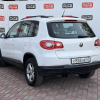 Volkswagen Tiguan — миниатюра 4