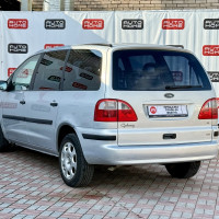 Ford Galaxy — миниатюра 4