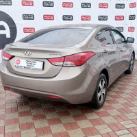 Hyundai Elantra — миниатюра 4