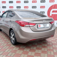 Hyundai Elantra — миниатюра 6