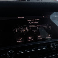 Porsche Macan — миниатюра 16