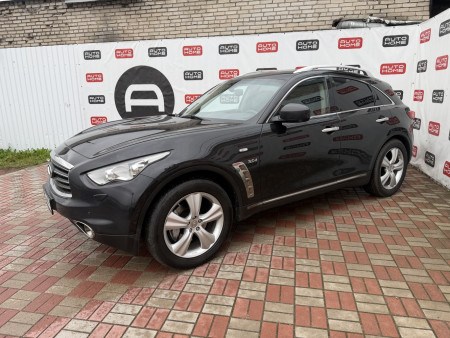 Infiniti QX70