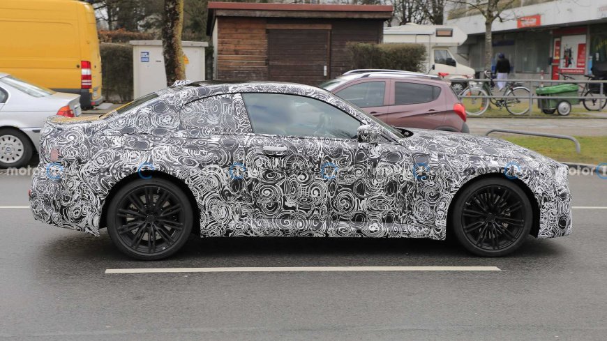 На дорогах появились прототипы обновлённого купе BMW M2 бмв м2 2