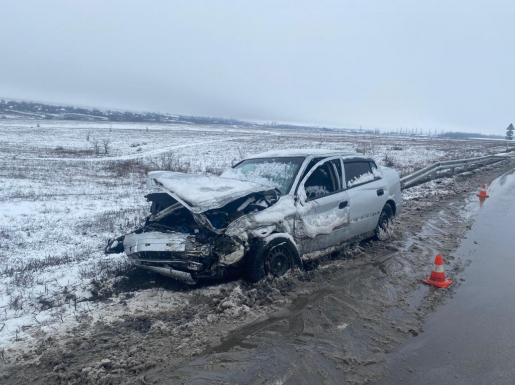 Пять человек пострадали в ДТП в Ростовской области Пять человек пострадали в ДТП в Ростовской области (1)