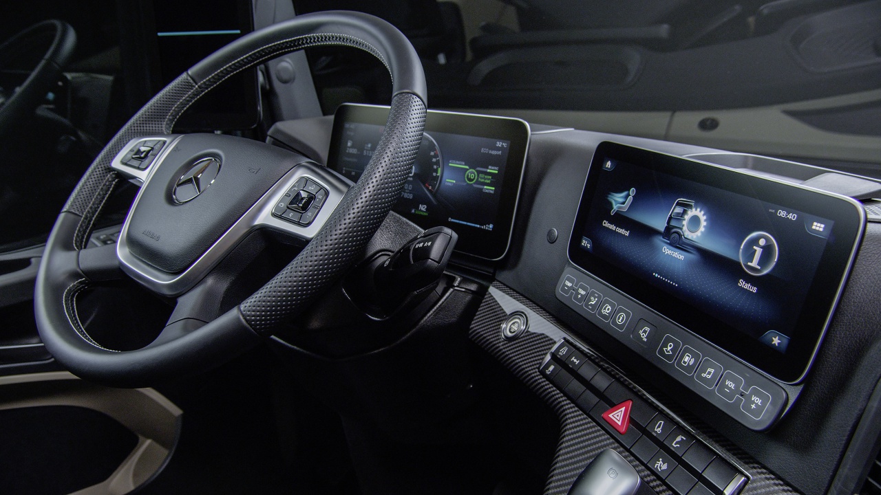 Почему стоит выбирать грузовики от Mercedes-Benz Mercedes-Benz Actros