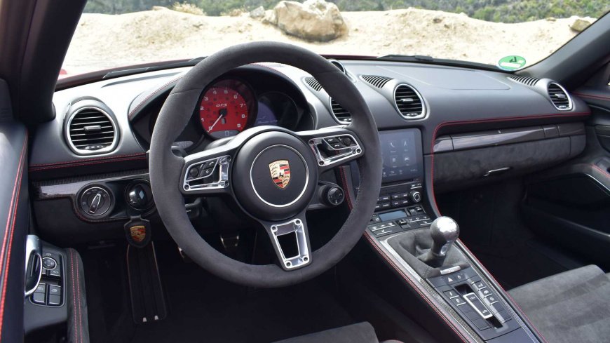 У Porsche 718 выявлен серьёзный дефект двигателя порше отзыв 2