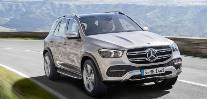 У кроссоверов Mercedes-Benz выявлена проблема с «приборкой»