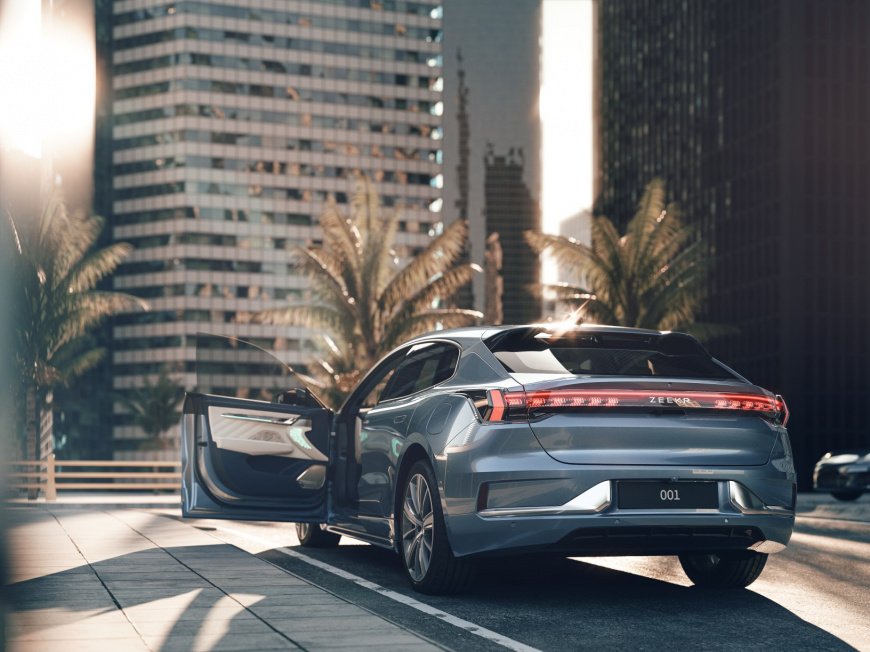 Шанхай-2021: фирма Geely представила передовой электромобиль Zeekr 001 зеекр 4