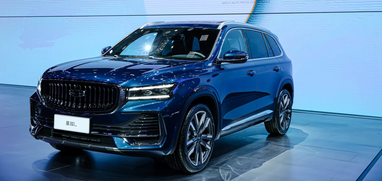 Шанхай-2021: фирма Geely представила новый премиальный кроссовер ш джили 4