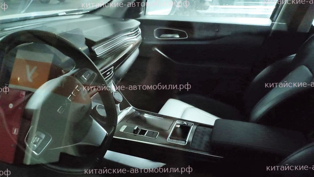 В России сфотографированы новые кроссоверы CheryExeed VX чери 2