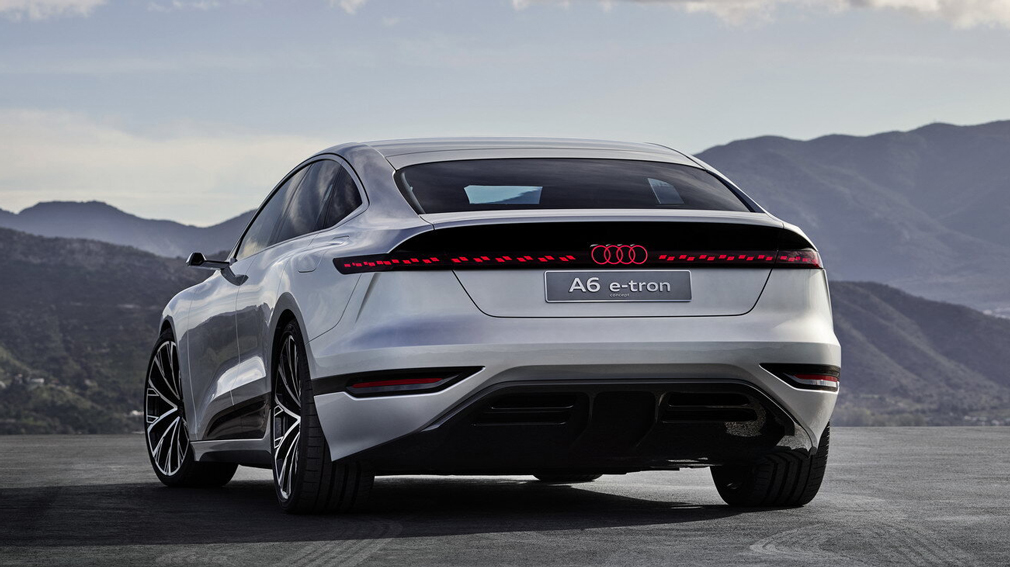 6 Audi A6-e tron Concept