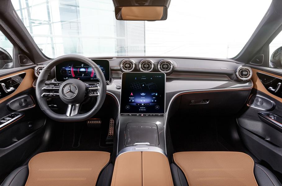 В России начался приём заказов на новый Mercedes-Benz С-Class W206 с пакетом AMG Line