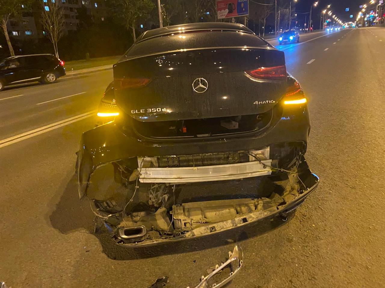 Мотоциклист с пассажиром пострадали в ДТП в Самаре (2)