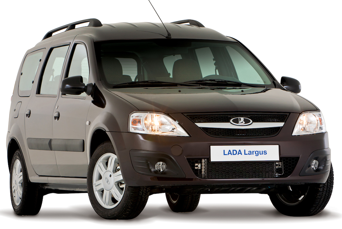 7 Lada Largus 2014