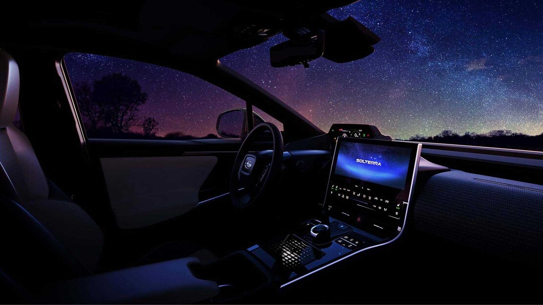 Subaru Solterra салон