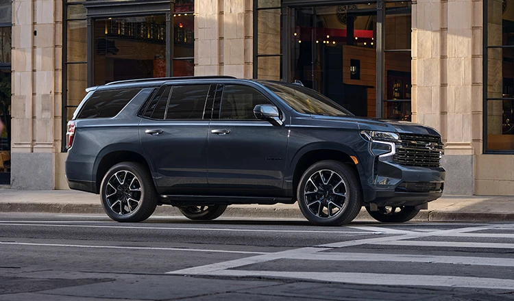 Chevrolet Tahoe: солидный внешний облик в сочетании с высокой мощностью и комфортом