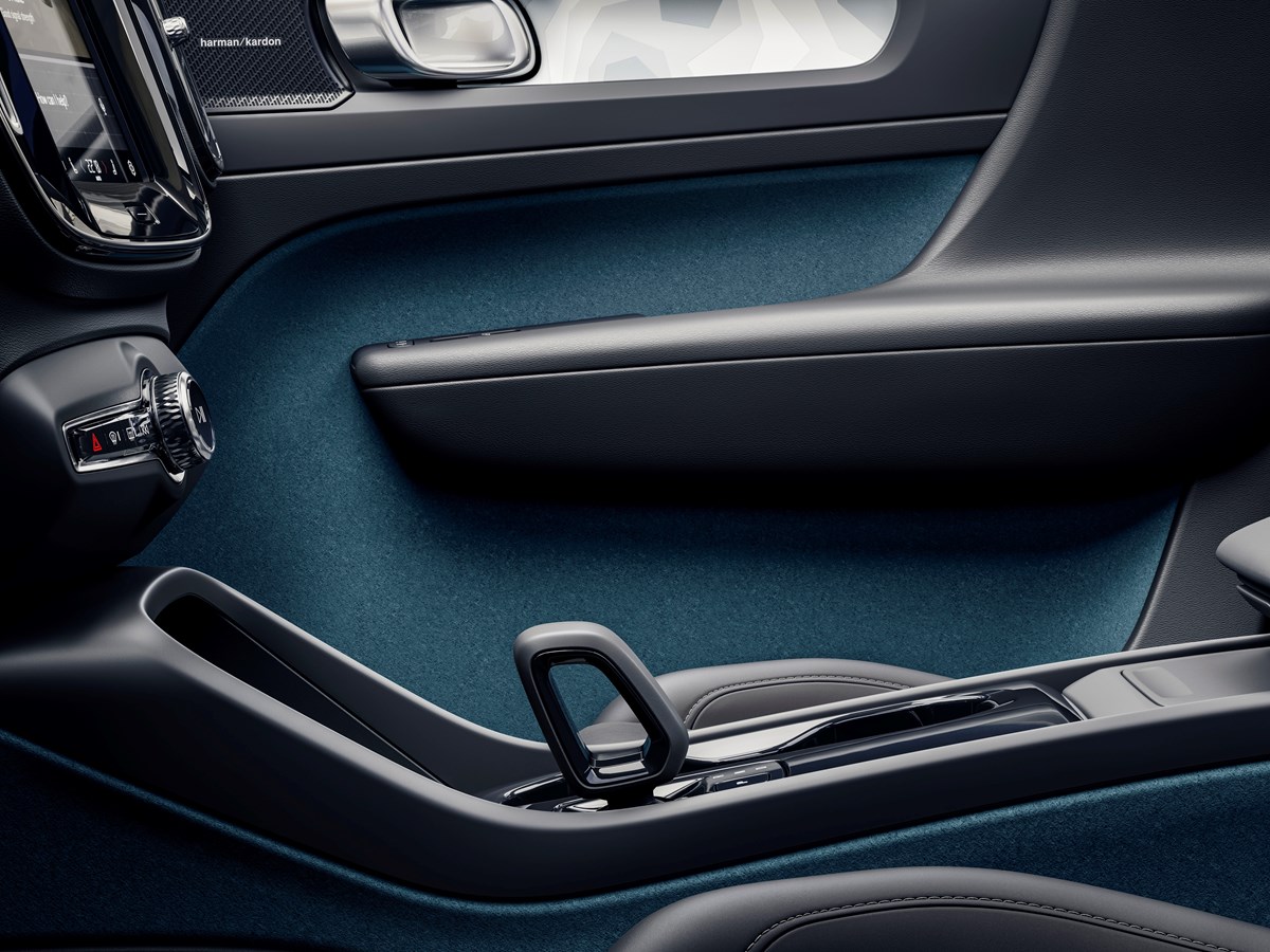 C40 Recharge Interior 1