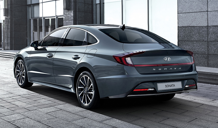 Hyundai Sonata: авторский тест-драйв