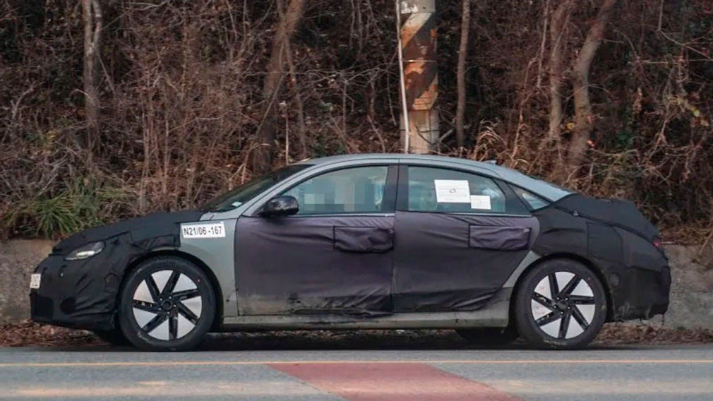 На испытания выехал новый электромобиль от Hyundai ионик 3