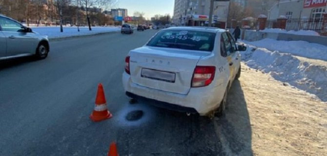 В Тамбове автомобиль на переходе сбил женщину