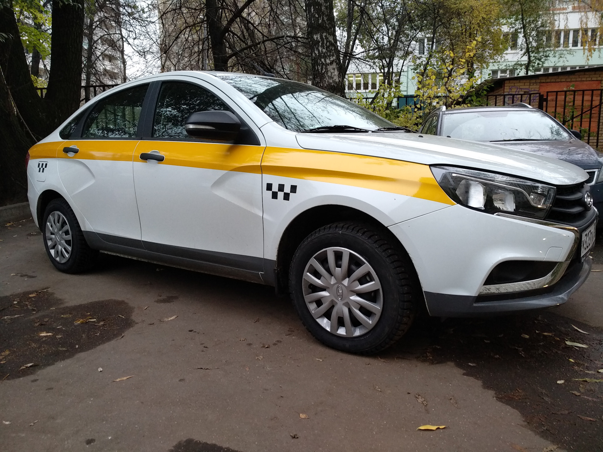 лада 4