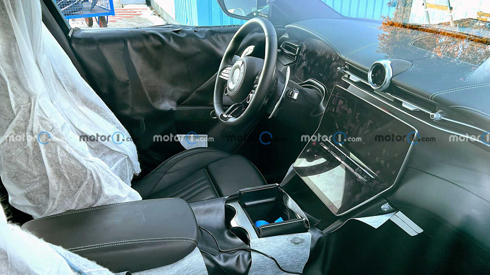 Кроссовер Maserati Grecale щегольнул интерьером мазерати 3