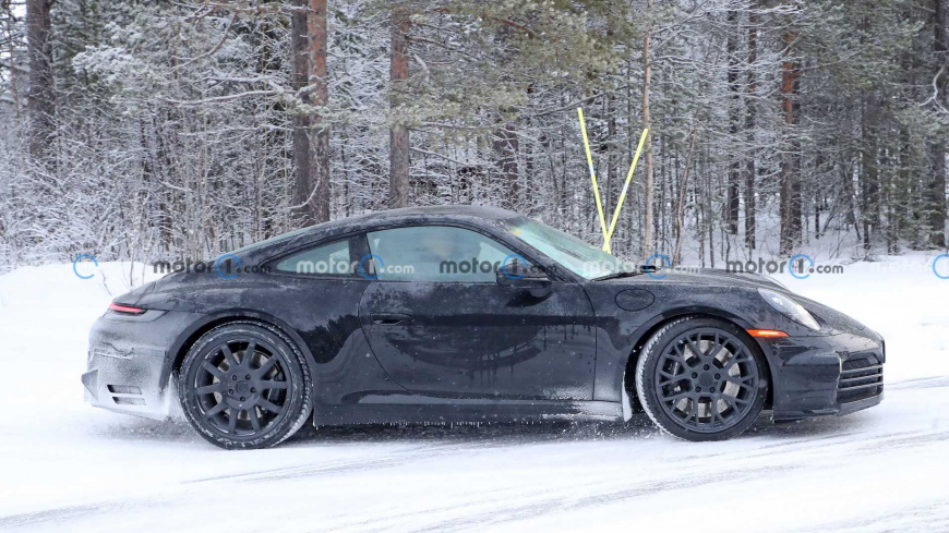 Porsche 911 проходит рестайлинг порше 911 2