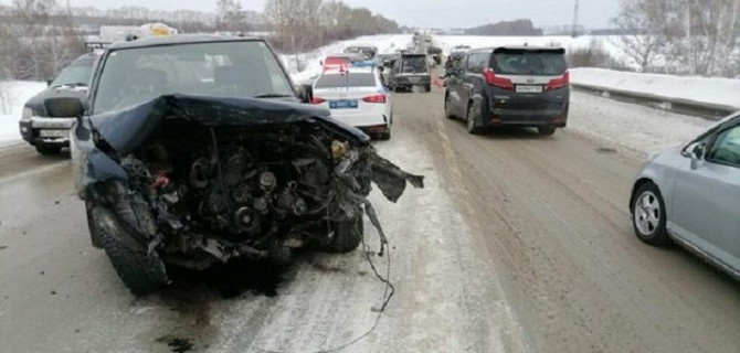 Два человека погибли в ДТП под Новосибирском