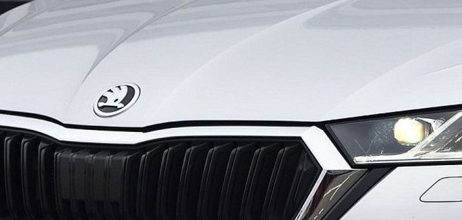 Skoda ушла, но подняла цены на свои автомобили в России на суммы до 700 тысяч рублей