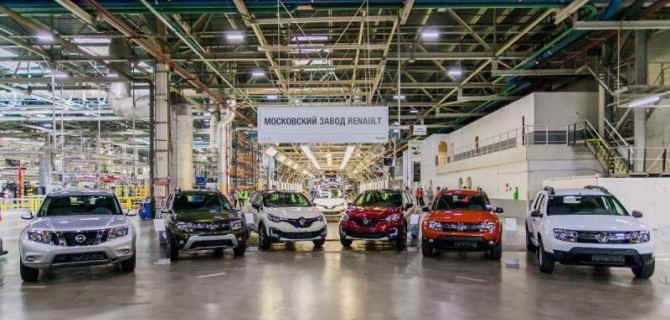 Фирма Renault не собирается уходить из России