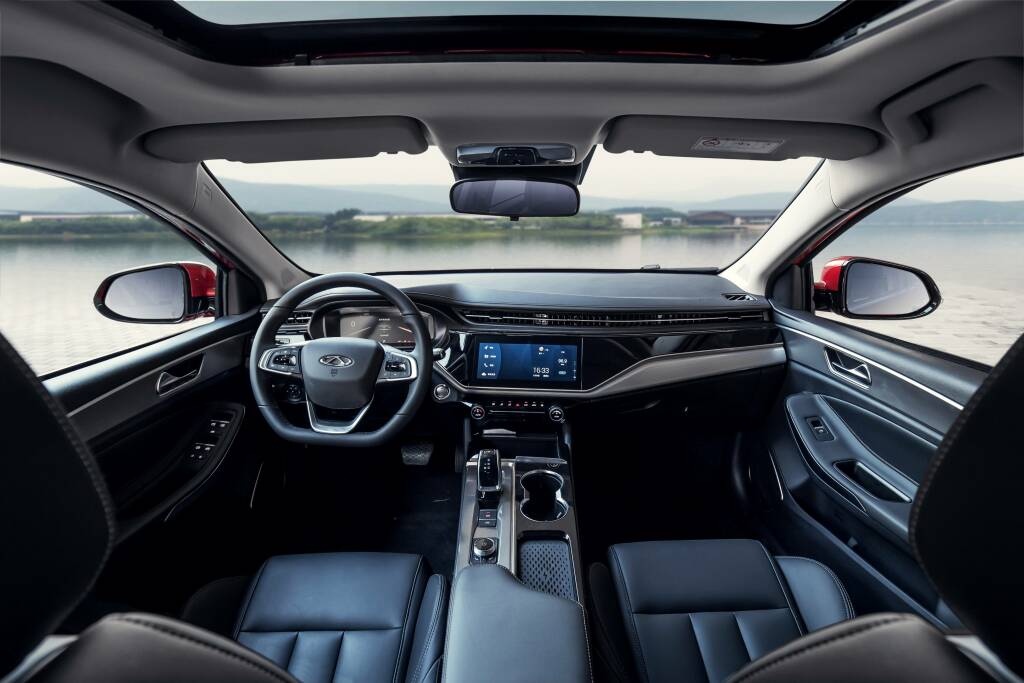 В России запатентован новый седан от Chery арризо 4