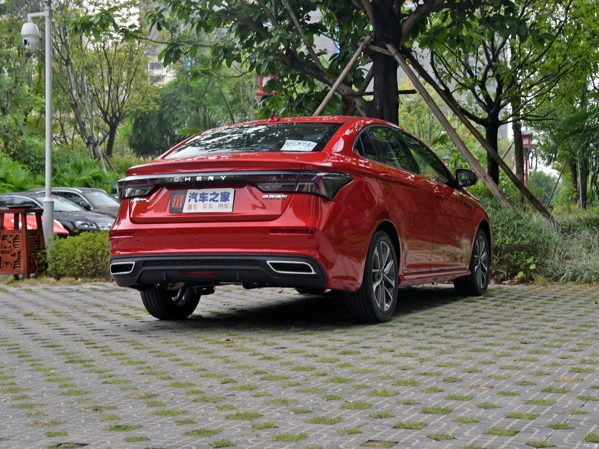 В России запатентован новый седан от Chery арризо 3