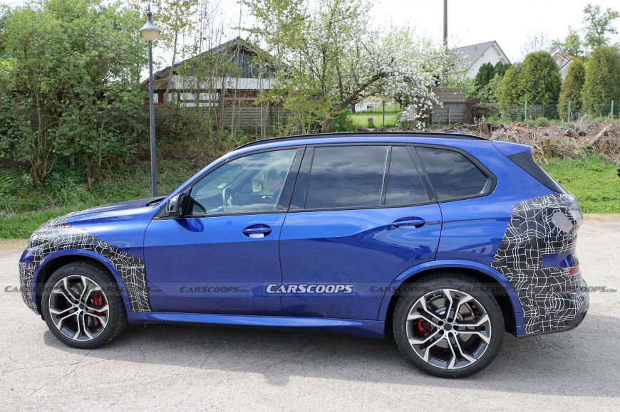 Как обновлён «заряженный» кроссовер BMW X5 M60i бмв 2