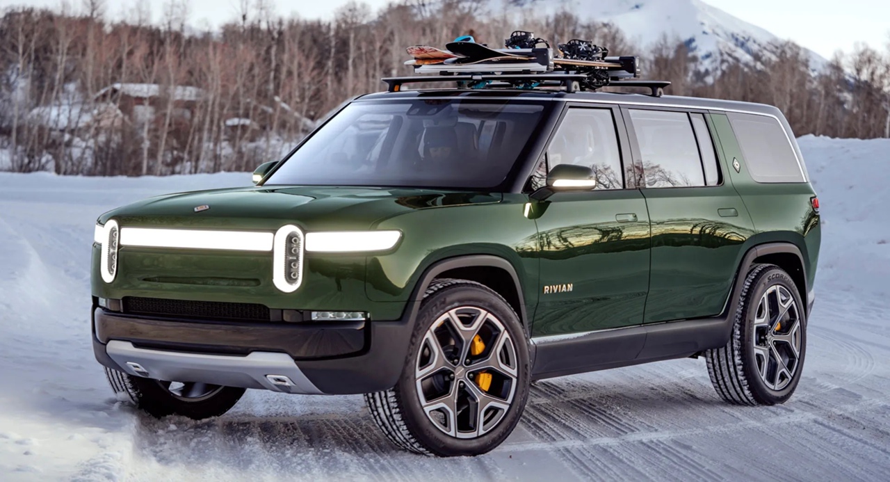 Фирма Rivian удвоила производство электромобилей ривиан 3