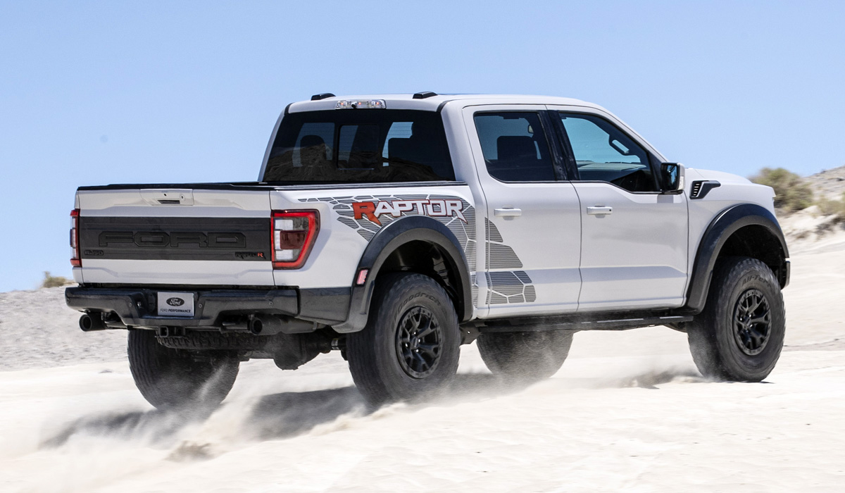 В США представлен сверхмощный пикап Ford F-150 Raptor R раптор 2