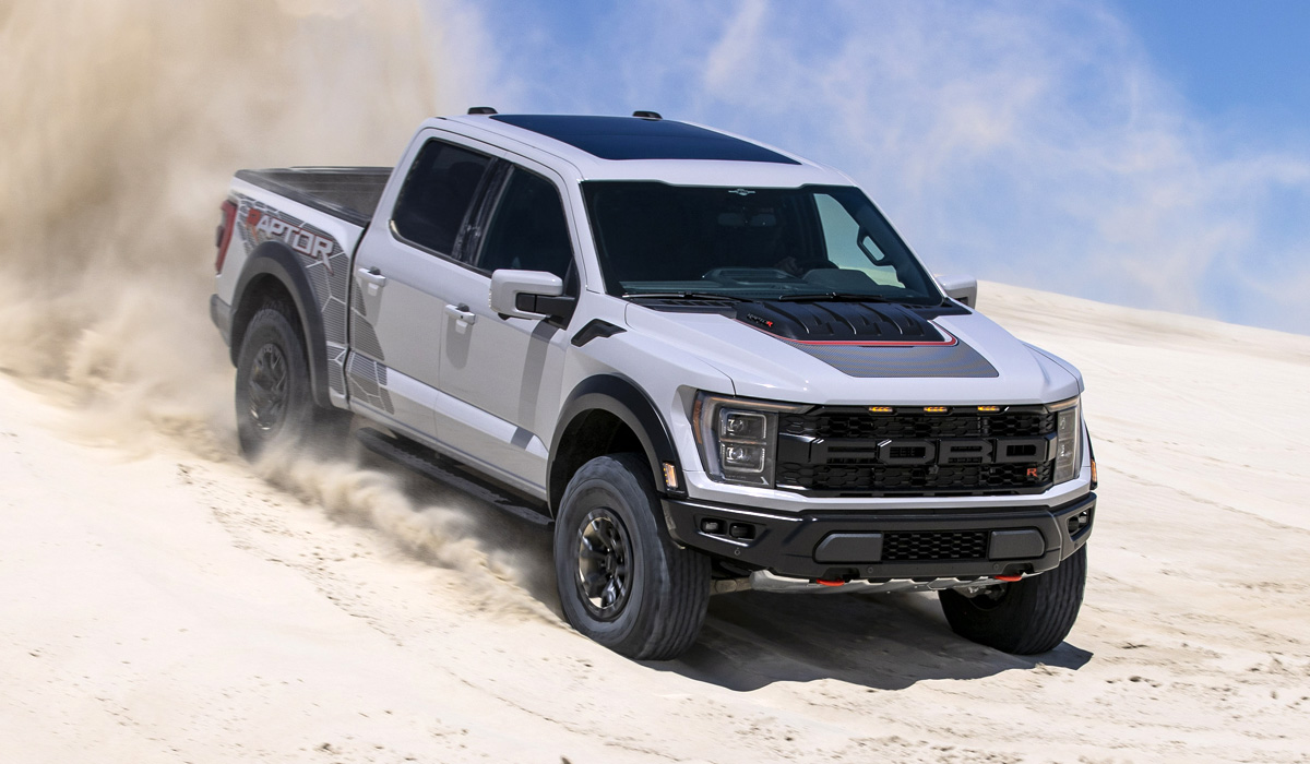 В США представлен сверхмощный пикап Ford F-150 Raptor R раптор 3