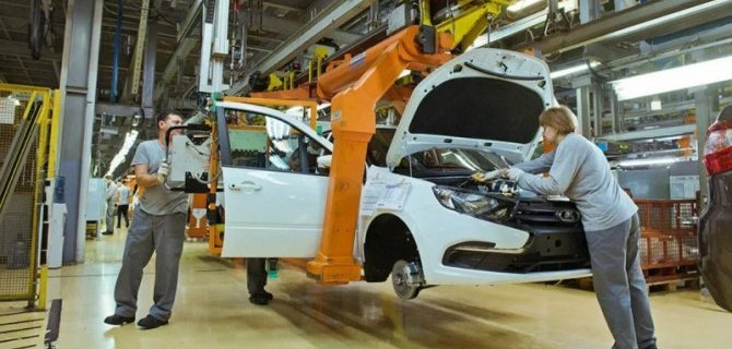 «АвтоВАЗ» укомплектует упрощённые Lada Largus китайскими ABS