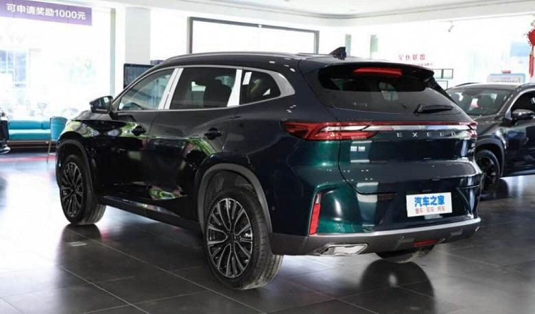 В Китае показан обновлённый кроссовер Exeed TXL — появится ли он в России? эксид 3