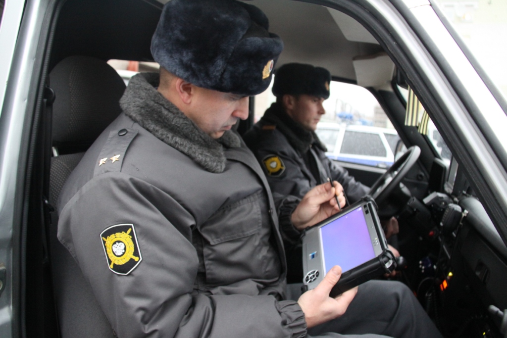 В России разработан первый мобильный комплекс для поиска угнанных машин розыск 3
