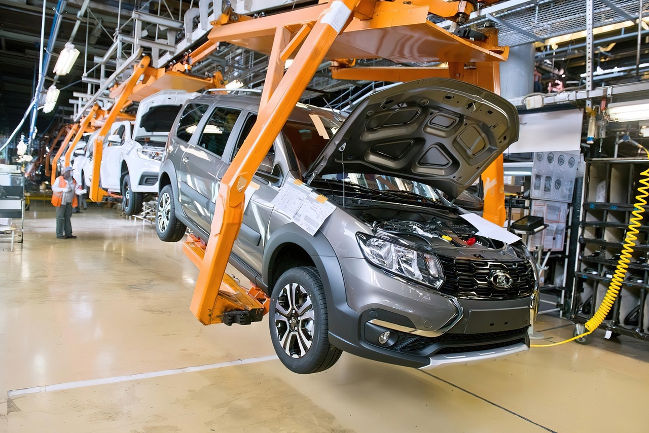 «АвтоВАЗ» пытается справиться с нехваткой рабочих и совершенствует свои машины ваз 6