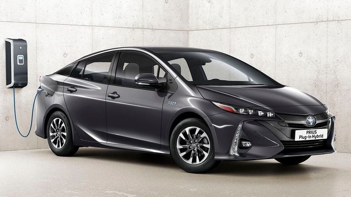 Гибридомобиль Toyota Prius готовится к смене поколения приус 3