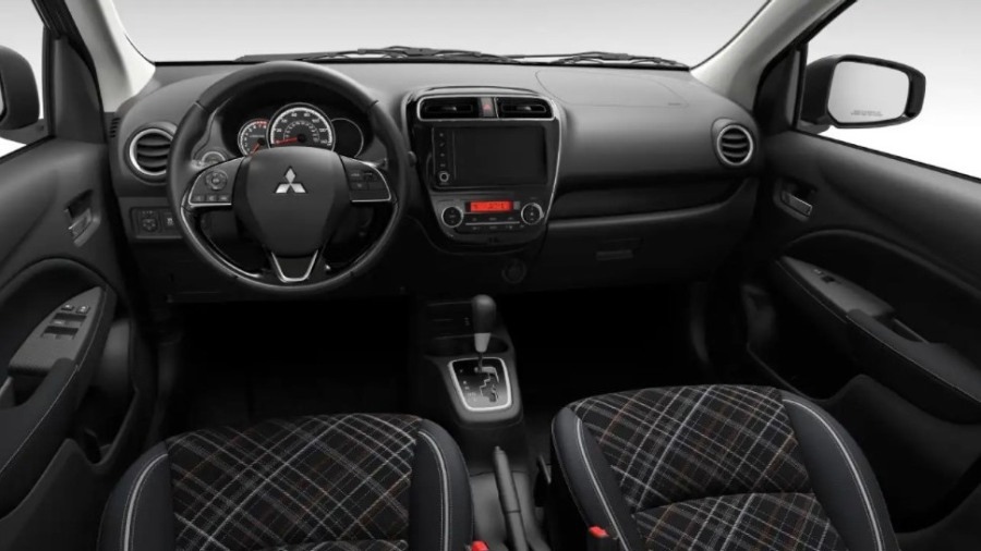 В России поступил в продажу возможный конкурент для Lada Granta аттраж 4