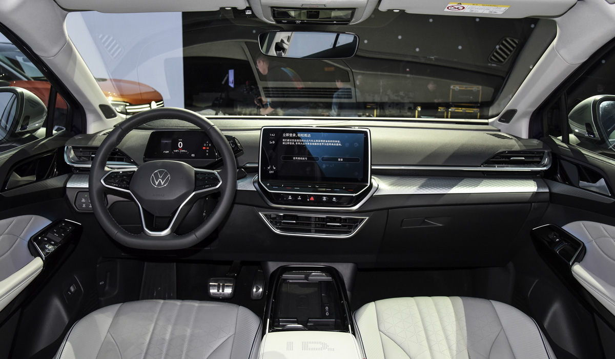 В Россию скоро приедут электрокроссоверы Volkswagen ID.6 X фолькс 3